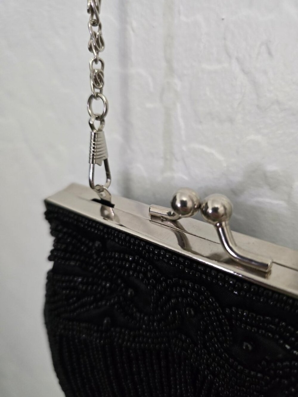 Vintage Bijoux Terner Kiss Lock Beaded Black Evening Clutch Purse Chain 5"W - Picture 5 of 13